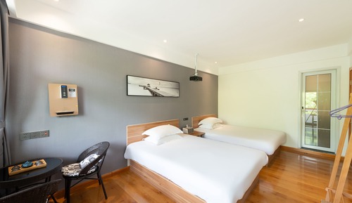 Habitación estándar con 2 camas individuales