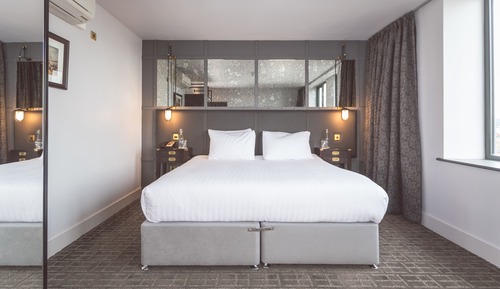 Habitación superior, 1 cama de matrimonio grande