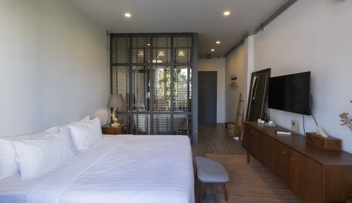 Double with Terrace and Bathtub#4