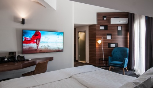 Habitación superior, 1 cama de matrimonio grande, no fumadores, bañera de hidromasaje