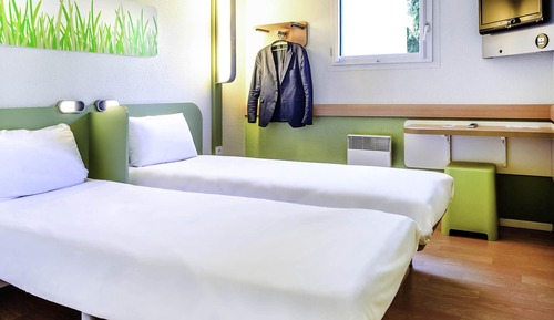 Habitación con 2 camas individuales, 2 camas individuales