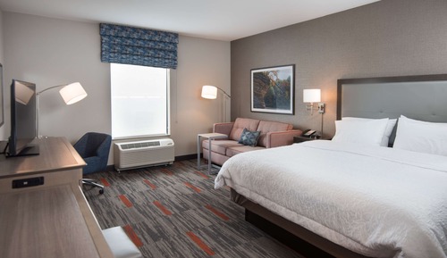 Habitación, 1 cama de matrimonio grande, no fumadores (Hearing & Rollin Shower)