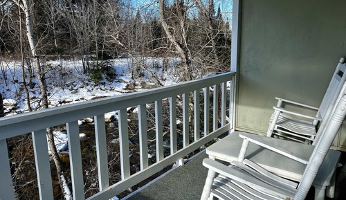 Habitación, varias camas, en edificio anexo