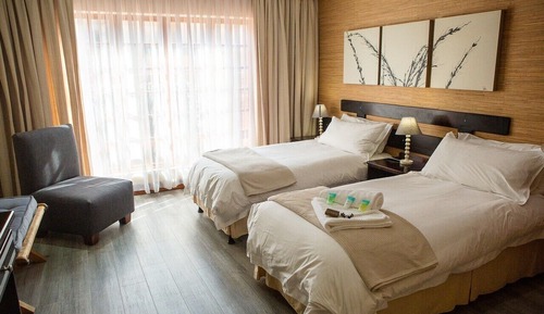 Habitación con 1 cama doble o 2 individuales