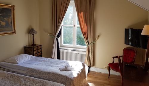 Habitación individual básica, baño privado