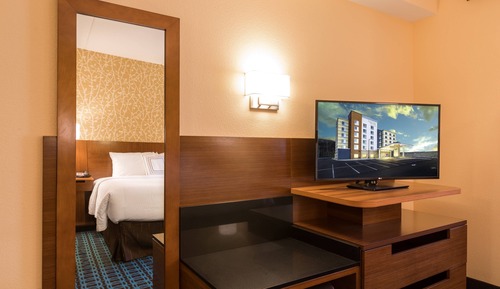 Habitación, 2 camas de matrimonio (Hearing Accessible)