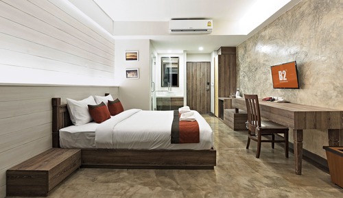 Deluxe  Premier Pool View