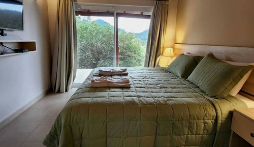 Cabaña Premium, 2 habitaciones, vistas a la colina