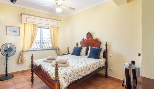 Habitación Confort doble, 1 cama doble, baño privado