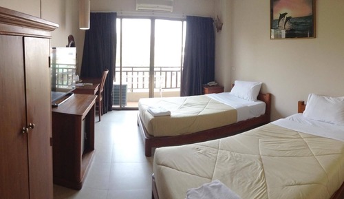 Habitación estándar con 2 camas individuales