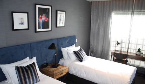 Habitación clásica con 2 camas individuales