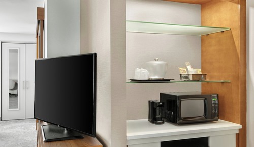 Suite, 1 cama de matrimonio grande con sofá cama