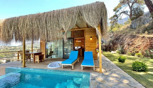 SEDIR SUITE (private pool and jaccuzi)