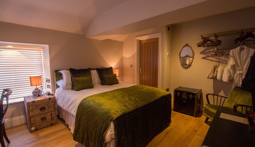 Habitación superior, 1 cama de matrimonio grande (Pilgrim)
