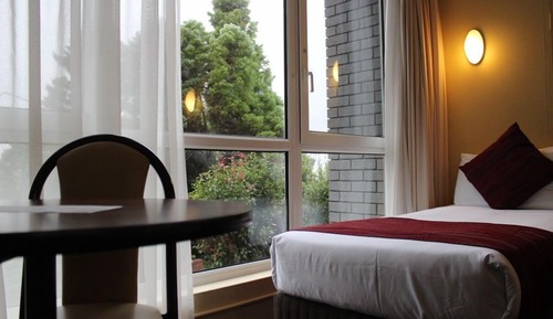 Habitación con 2 camas individuales