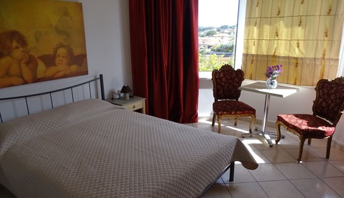 Apartamento (First Floor)