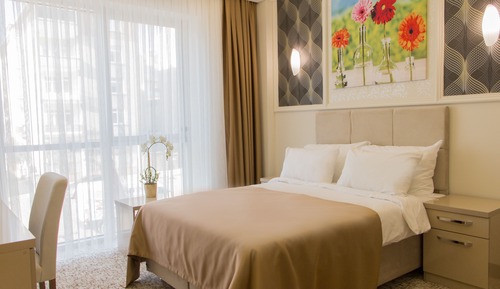 Habitación City doble, 1 cama doble, accesible para personas con discapacidad, vistas a la ciudad