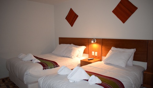 Habitación con 2 camas individuales