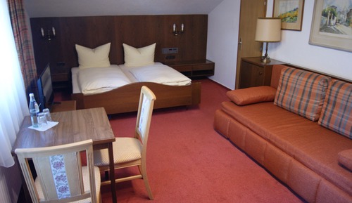 Habitación triple (with extra bed)