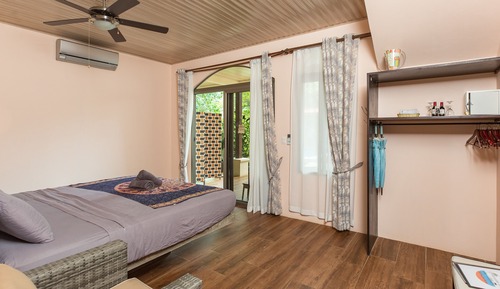 Habitación Deluxe doble, 1 cama de matrimonio grande, patio