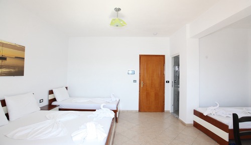 Habitación cuádruple, vistas al mar