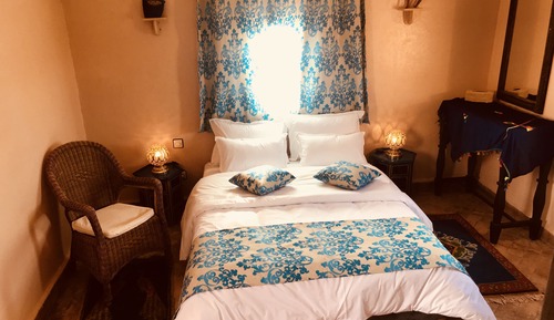 Habitación doble, vistas a la piscina (Chameaux)