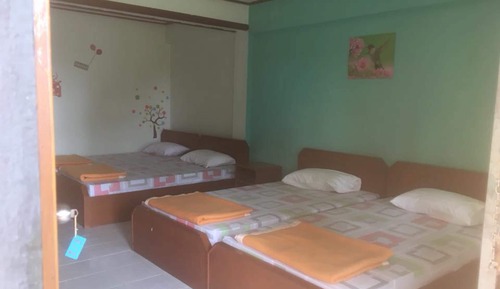 Habitación cuádruple estándar