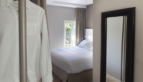 Japan Suite, Rambla view