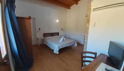 Habitación con 1 cama doble o 2 individuales