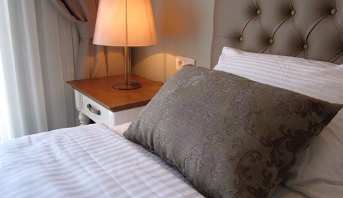 Habitación estándar con 1 cama doble o 2 individuales