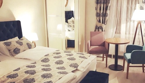 Habitación básica con 1 cama doble o 2 individuales, 1 habitación