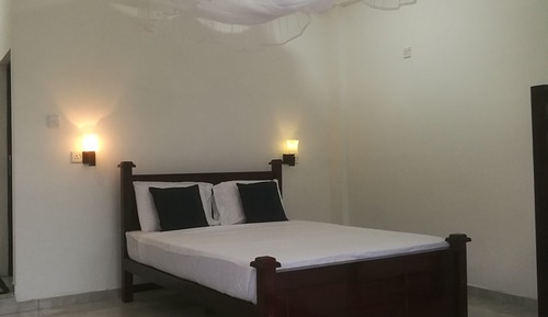 Habitación Deluxe con 1 cama doble o 2 individuales, fumadores, vistas a la colina