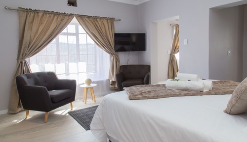 Lavender : Erica Studio Room (11)