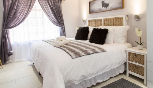 Lavender : Daisy Double Room (16)