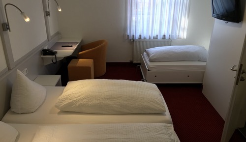 Habitación triple Confort, 1 habitación