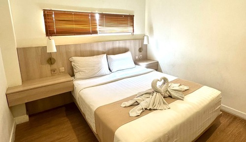 Habitación superior con 1 cama doble o 2 individuales