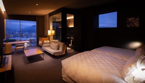 Suite Premium, bañera de hidromasaje, vistas al puerto (Annex Building)