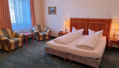 Habitación doble superior, patio, vistas al lago (Hauptgebäude)