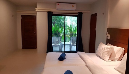 Deluxe Room with Balcony