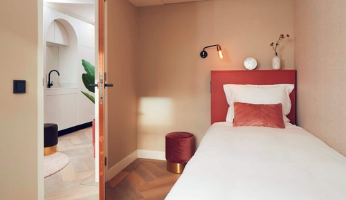 Habitación con 2 camas individuales