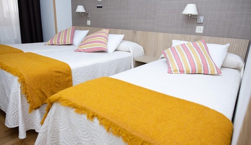 Habitación triple, 3 camas individuales