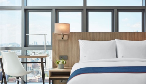 Habitación estándar, 1 cama de matrimonio, vistas a la ciudad (Free Breakfast)