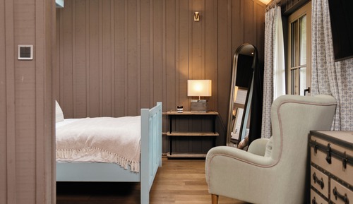 Casa de campo exclusiva, 1 cama de matrimonio grande, baño privado, vistas al jardín