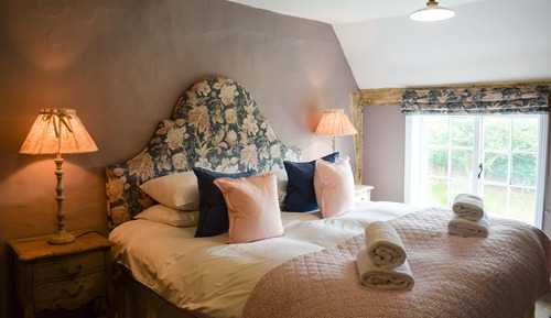 Casa exclusiva, 4 habitaciones, chimenea, vistas al jardín