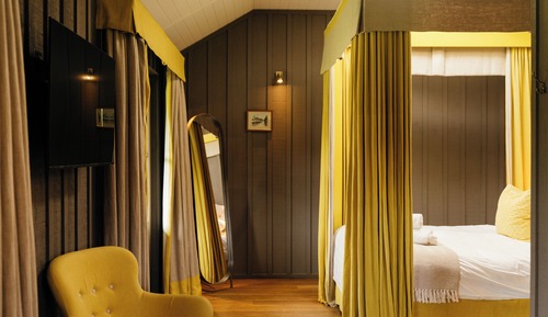 Casa de campo exclusiva, 1 cama de matrimonio grande, baño privado, vistas al jardín