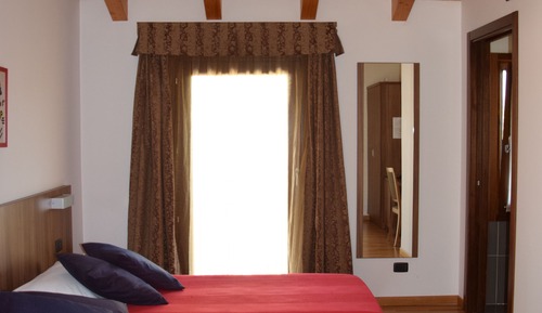 Habitación estándar con 2 camas individuales