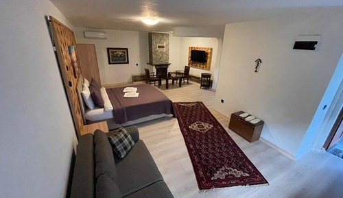 Habitación Confort, baño privado, vistas a la piscina