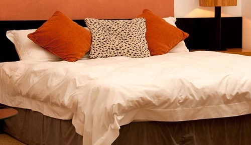 Suite familiar, 2 habitaciones, vistas a la piscina