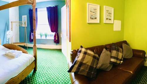 Habitación Grand doble (Four Poster)