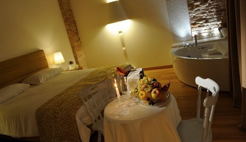 Suite junior, bañera de hidromasaje